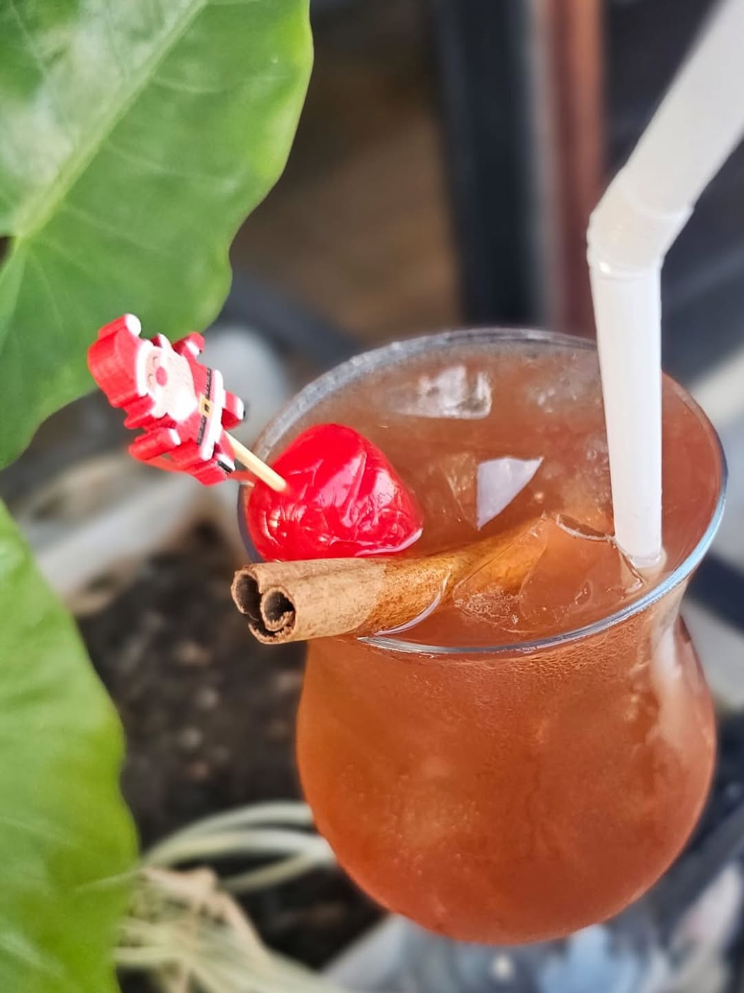 Voila by Captain Kent: appetizing, high-quality cocktail photo