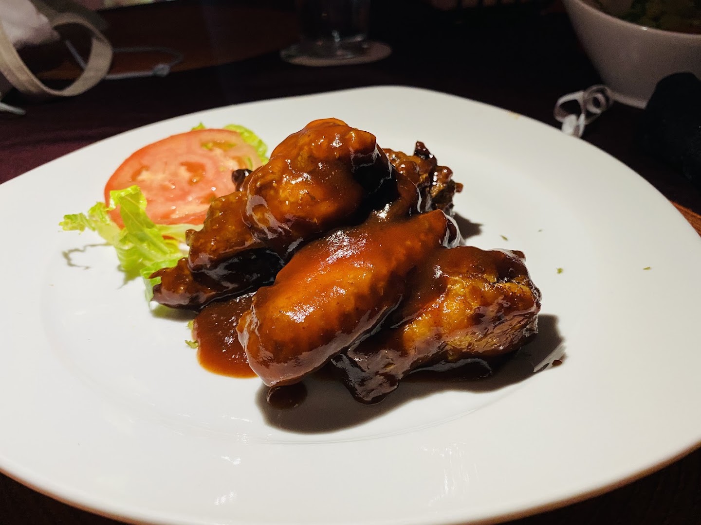 Barcode Pub: appetizing photo of bar food