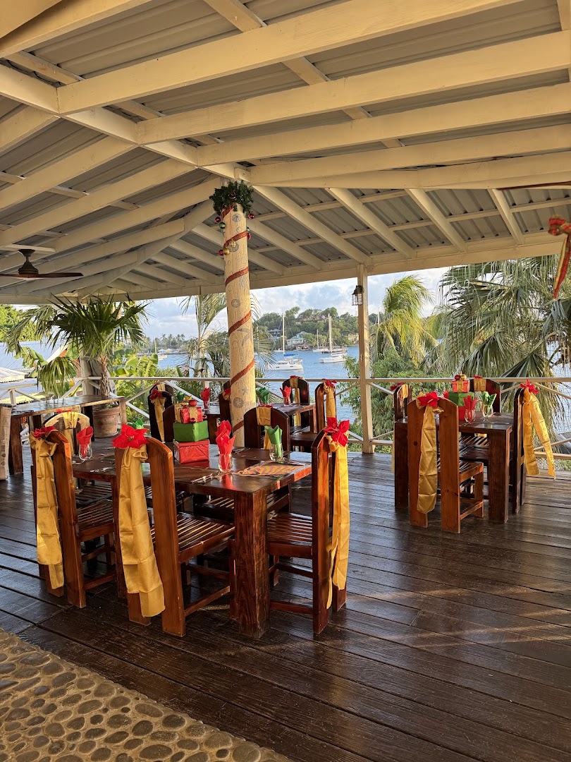 Driftwood Restaurant and Lounge: inviting terrace with scenic view