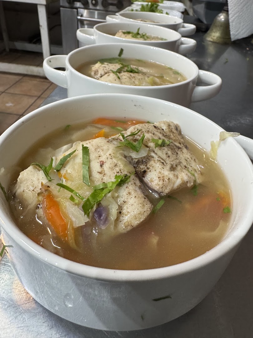 Driftwood Restaurant and Lounge: appetizing photo of prepared food
