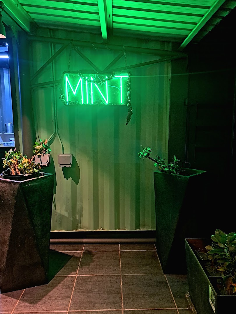 Mint Cafe: attractive neon signage and atmosphere