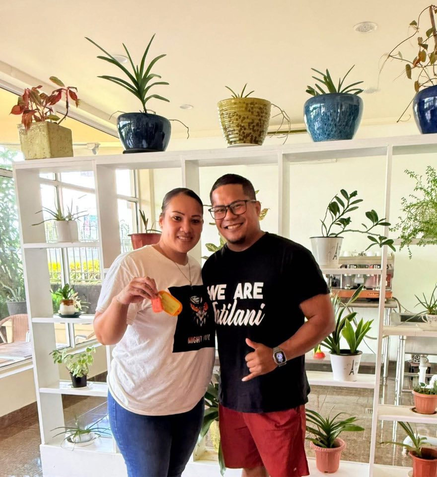 Natia Cafe: clear photo of happy customers