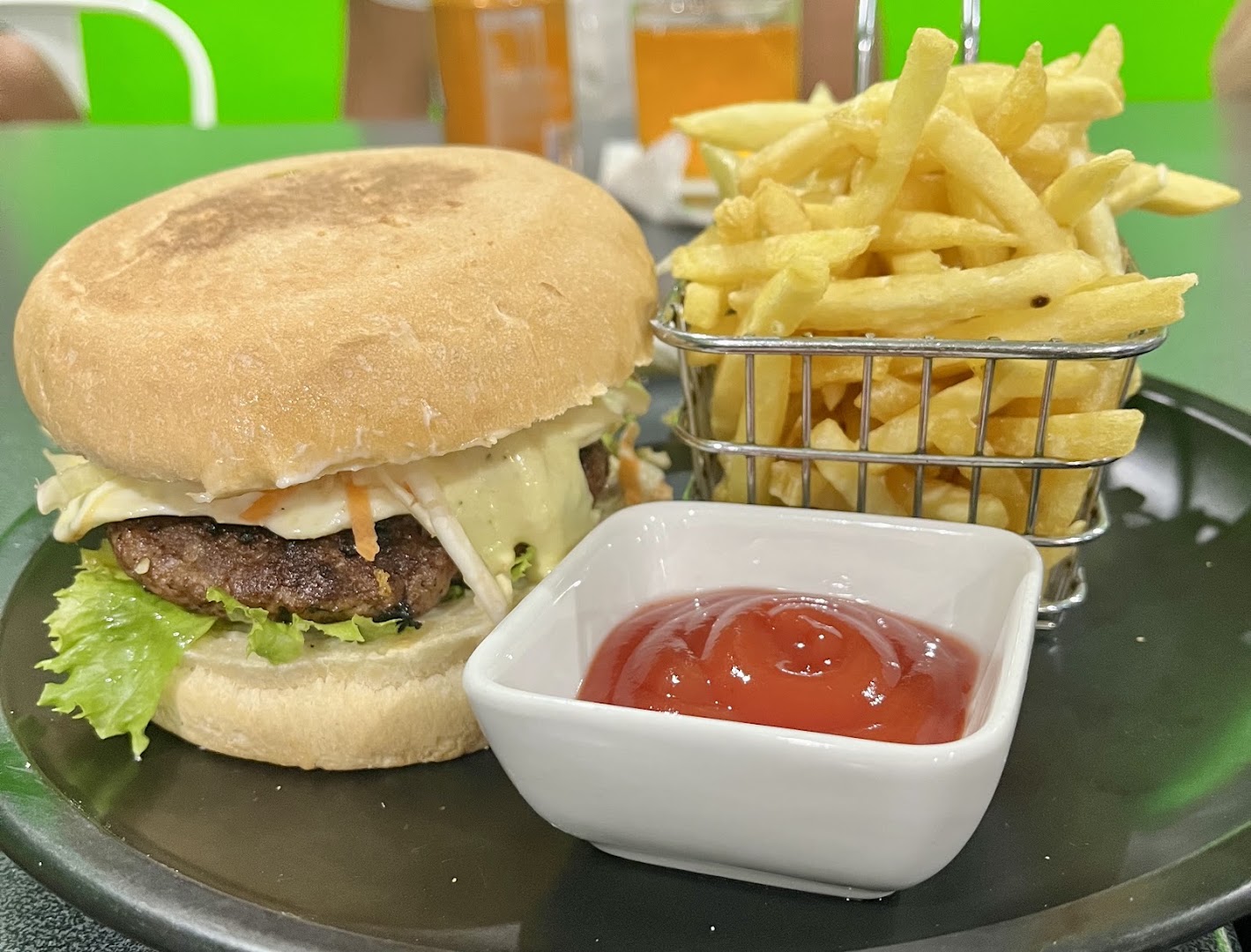 Adria's Cafe: appetizing food photography