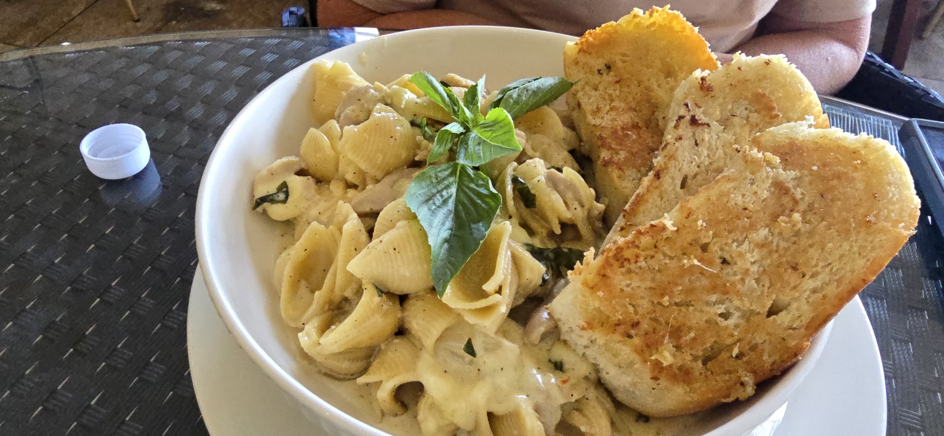 Savai'i Harbourside Cafe & Pizza Bar: appetizing photo of restaurant food