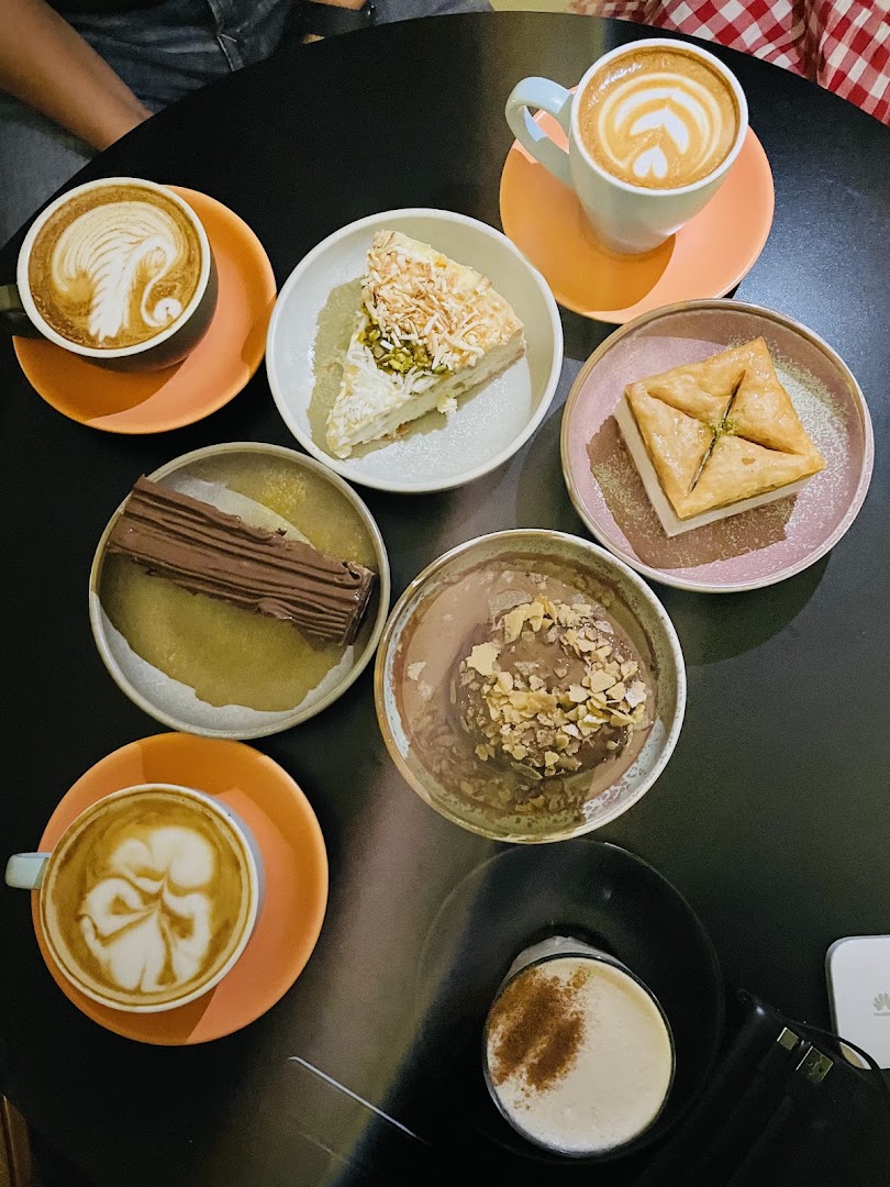 Fog Coffee: appetizing high-quality food photography