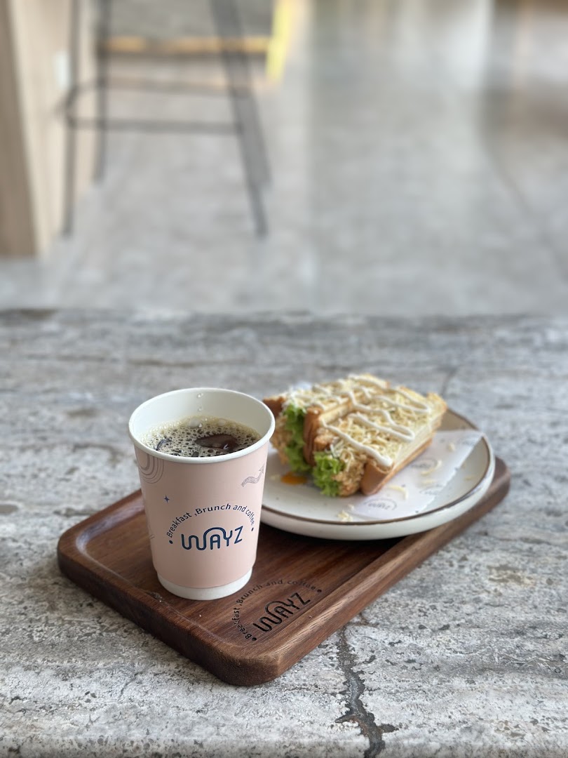 Wayz: appealing food and drink presentation