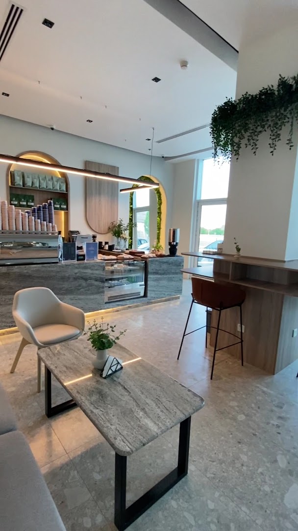 Wayz: clean, professional interior shot