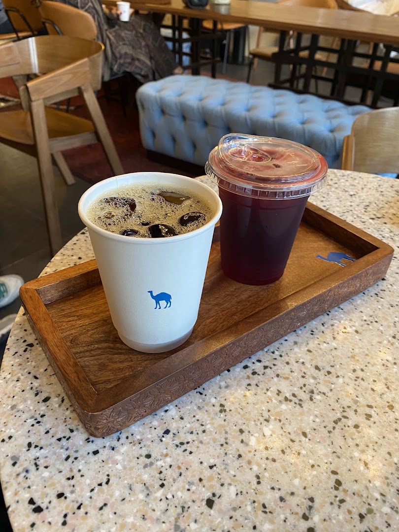 Blue Camel Coffee: clear, appealing photo of drinks