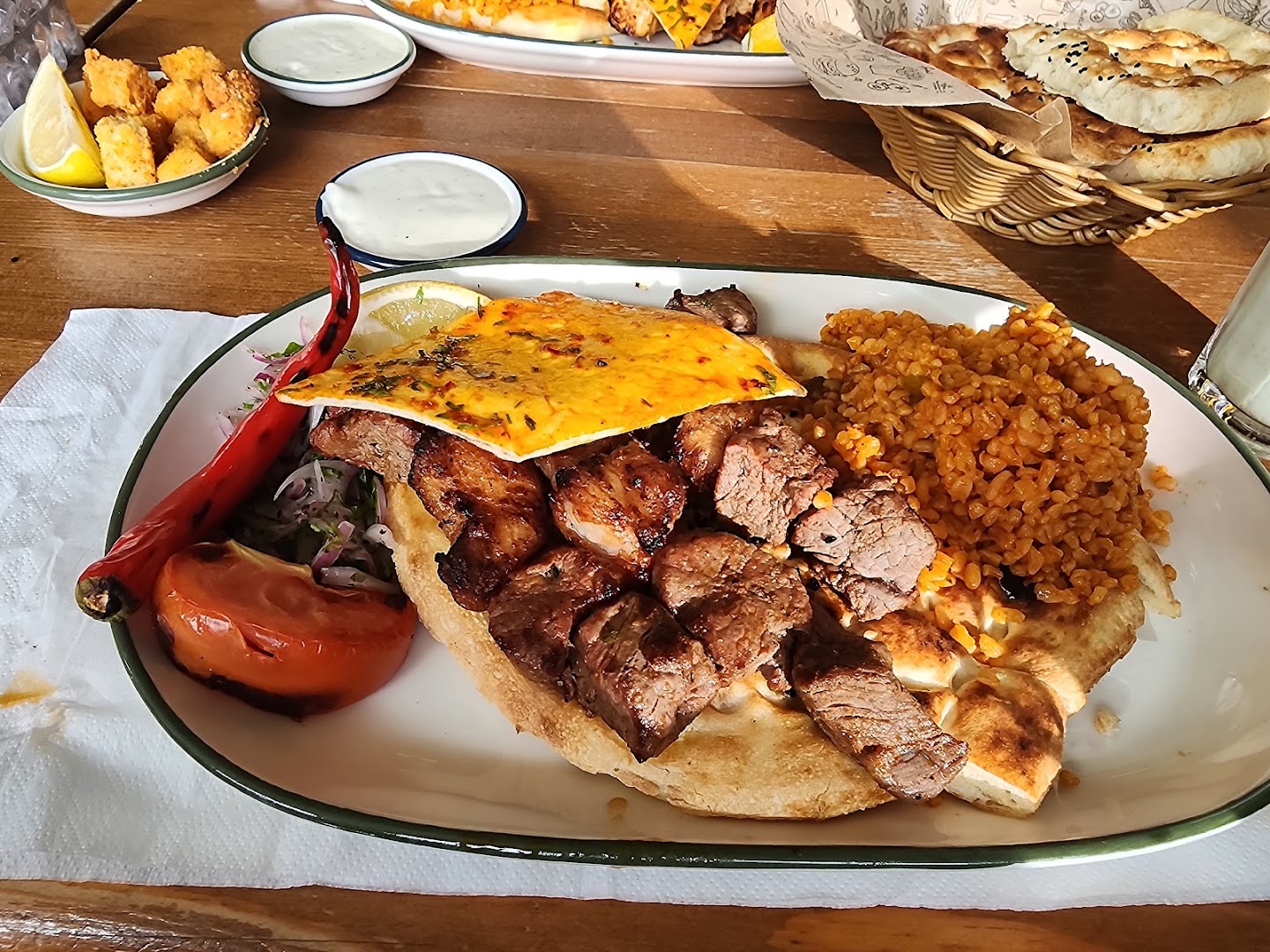 Mr. Hakan's: appetizing, high-quality food photography