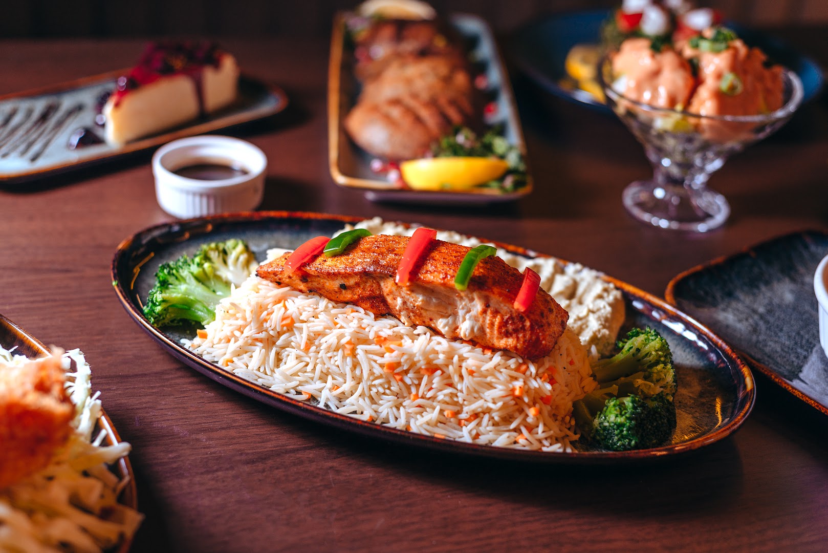 Seeneez Restaurant & Cafe: appetizing, high-quality food photography