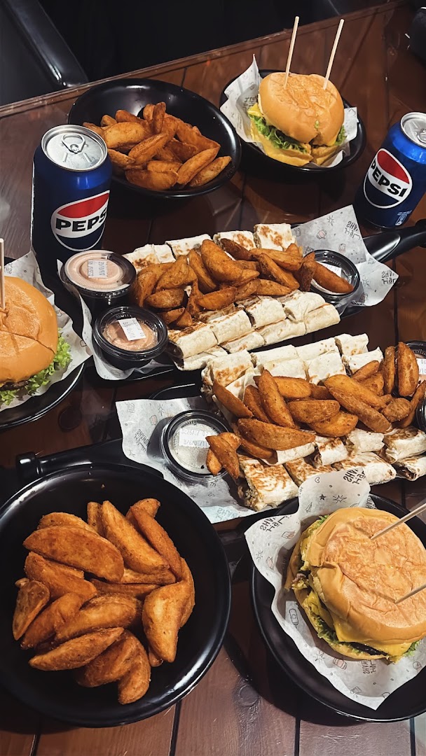 SHAWBR Restaurant: appetizing photo of restaurant food