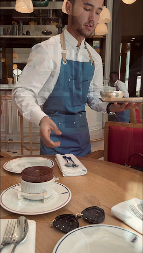 Benoit: professional staff and food presentation