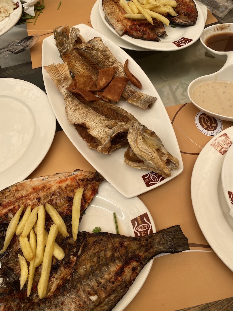 Al Marsah Seafood Restaurant: appetizing photo of restaurant food