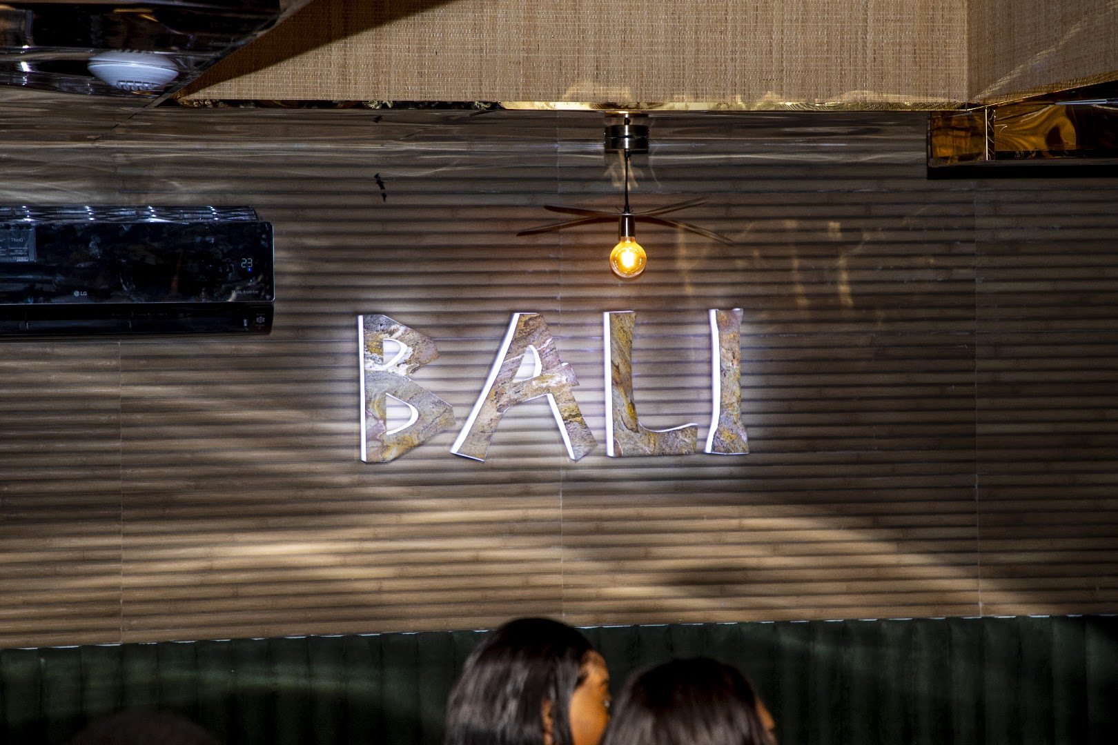 Bali Restaurant Dakar: clear branding and interior atmosphere