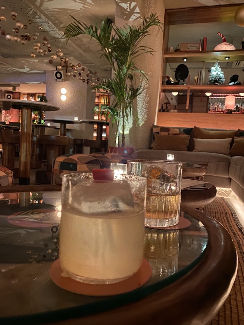 Groov: high quality atmospheric bar shot