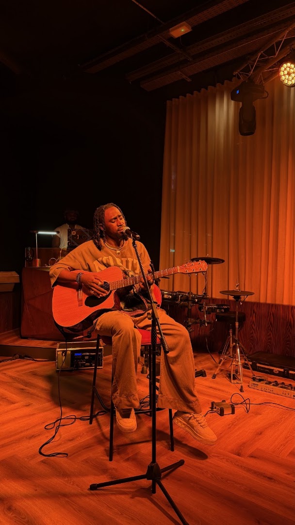 Polygon Lounge: live music atmosphere well