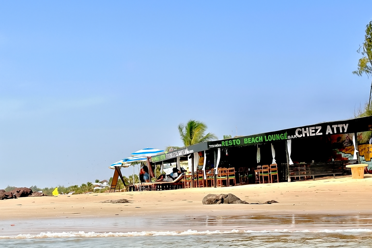 Chez Atty: clear view of beach venue