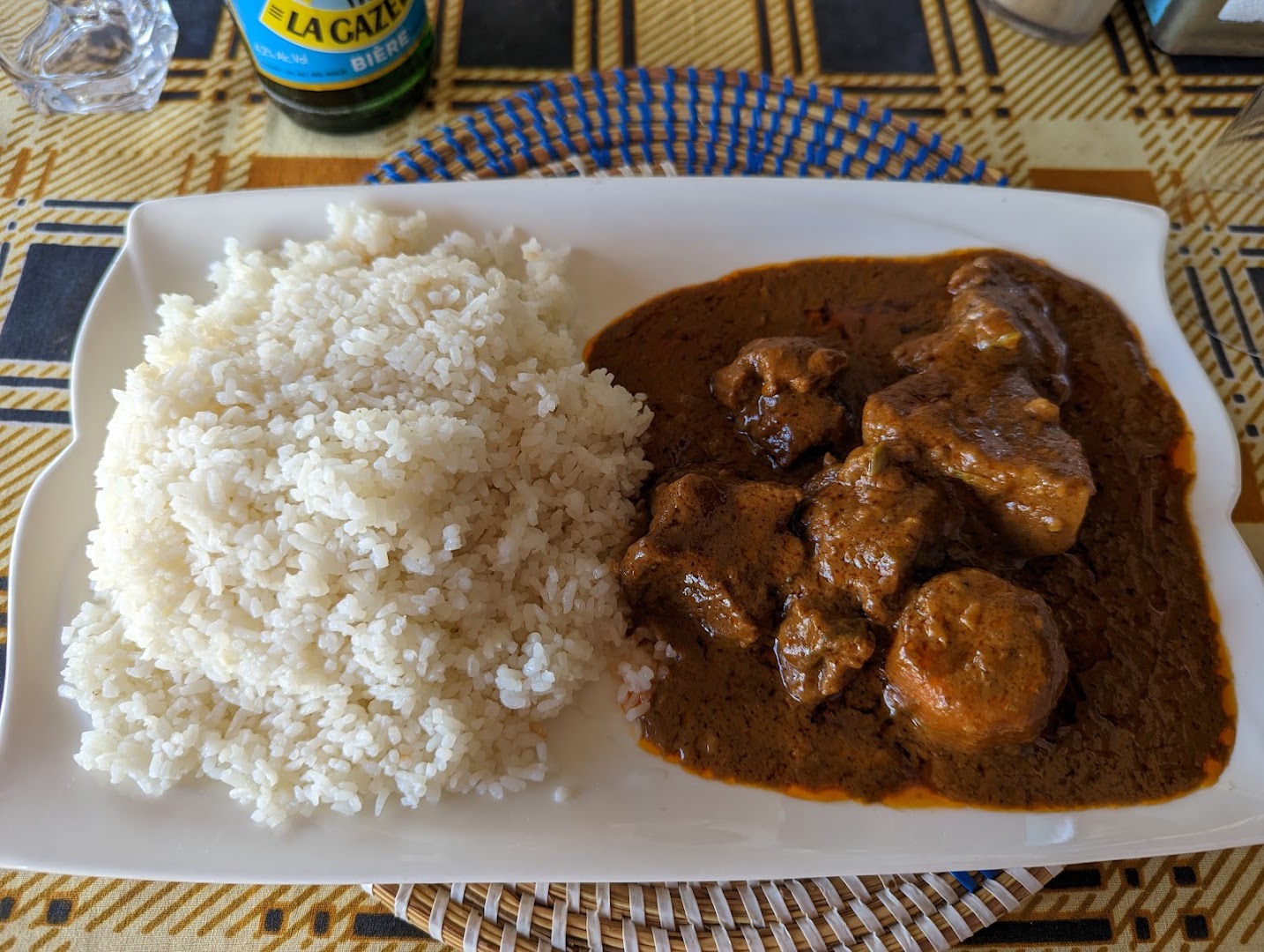 Les Délices de Yéta: appetizing photo of restaurant meal
