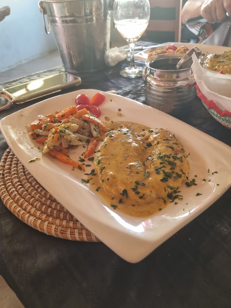 Les Délices de Yéta: appetizing food presentation