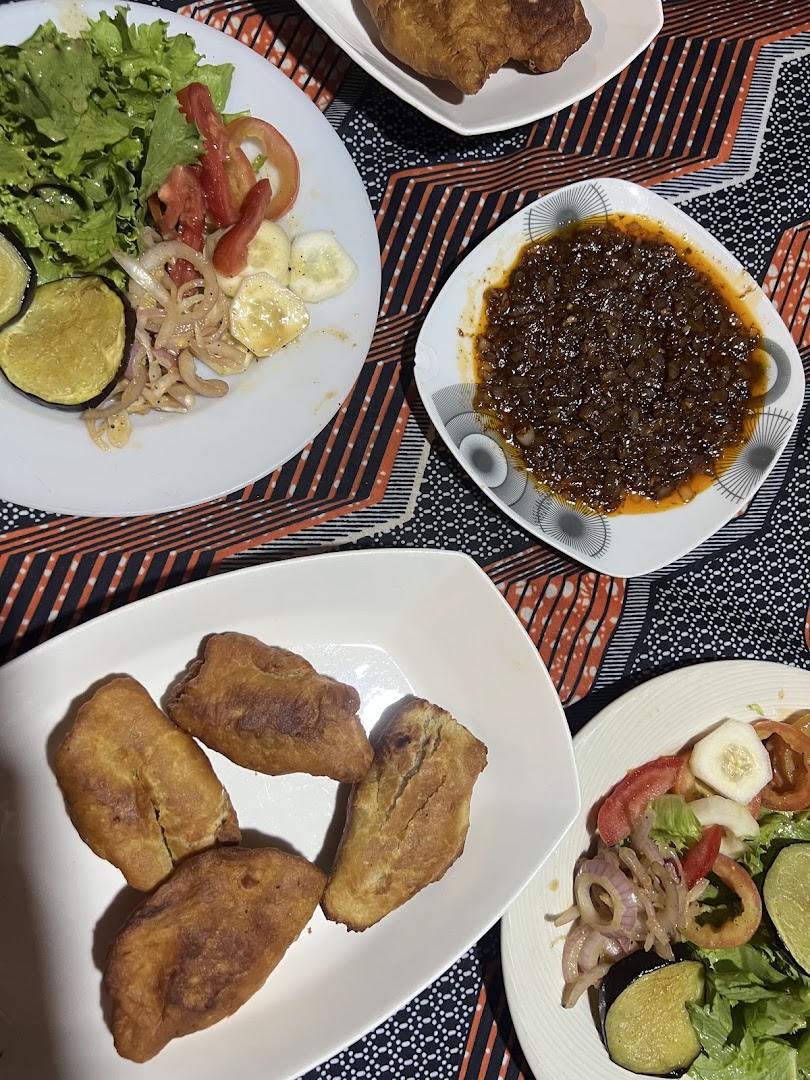 La Cuisine De Binta & Aziz: appetizing photo of restaurant food