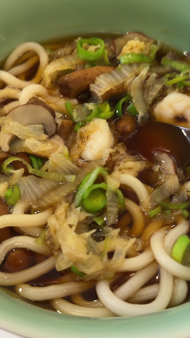 Doooong: appetizing photo of restaurant food