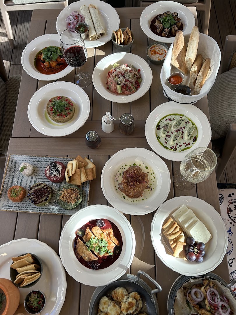Georgian Supra: high quality appetizing food spread