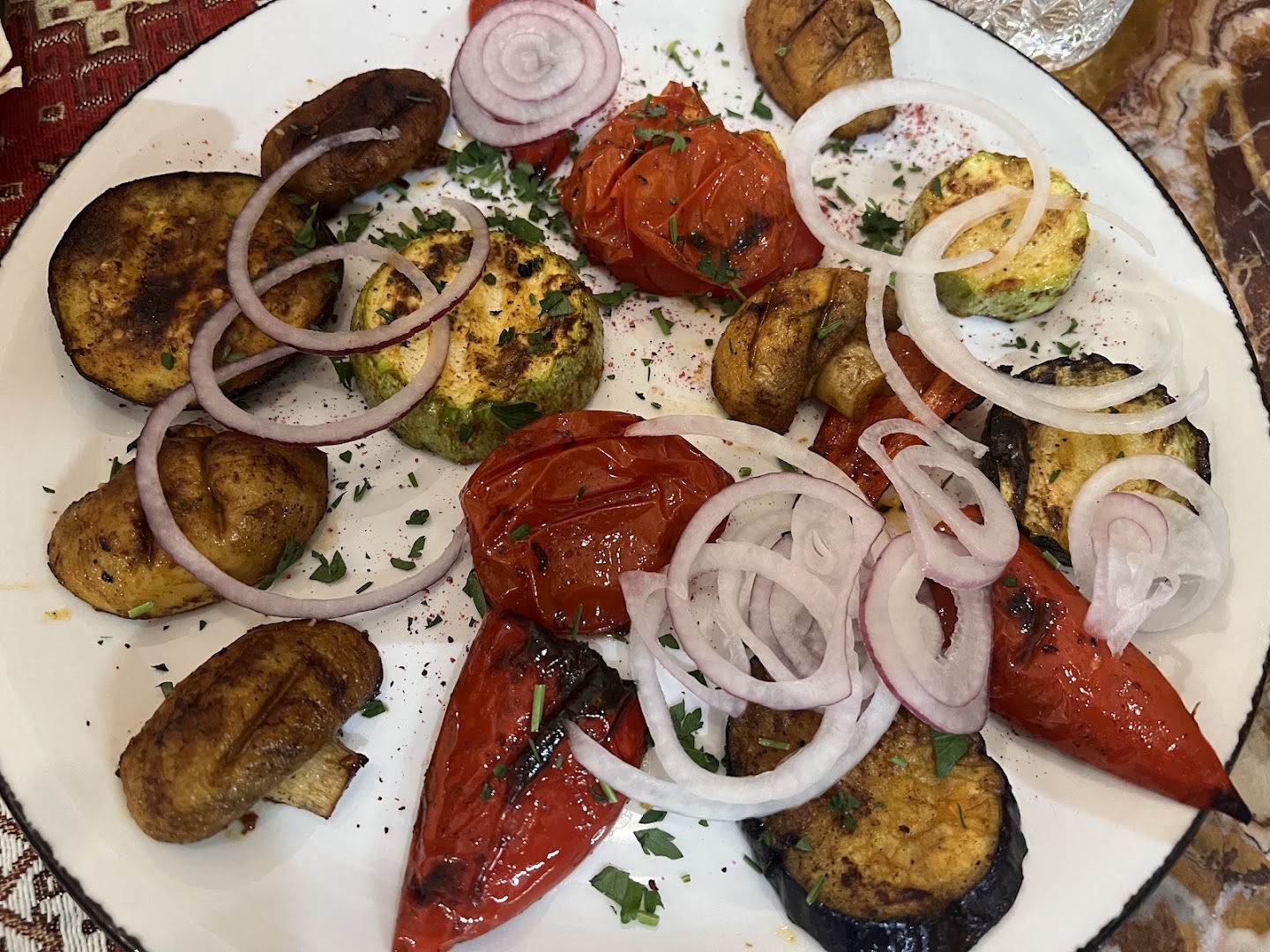JAN: appetizing photo of grilled vegetables