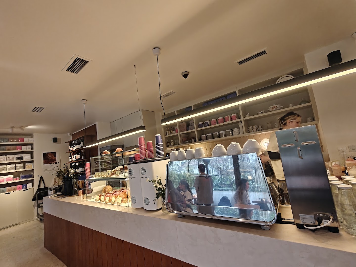Sonder Dorćol: clear, professional interior shot
