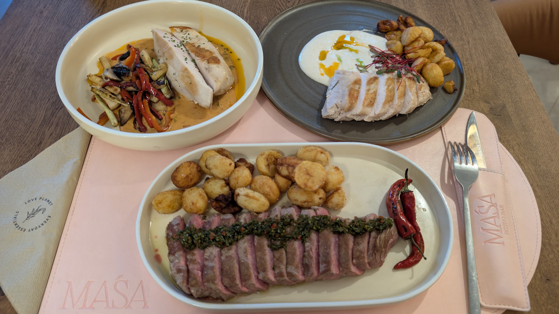 Maša Bistro Bar: appetizing, high-quality food photography
