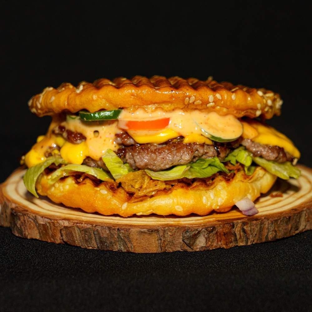 Press Burger Bar Niš: appetizing professional food photography
