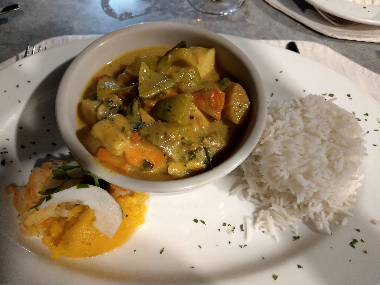Les Dauphins Heureux Cafe Restaurant: appetizing photo of restaurant dish