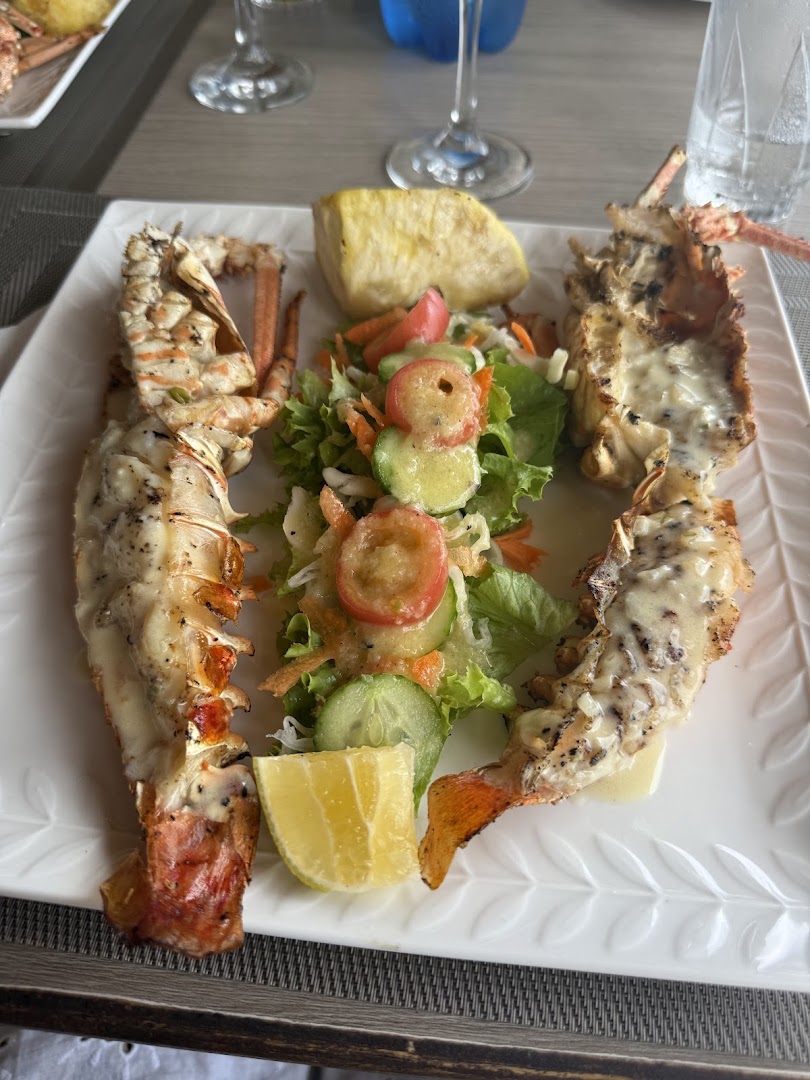 Perry's Grillz: appetizing, high-quality food photography