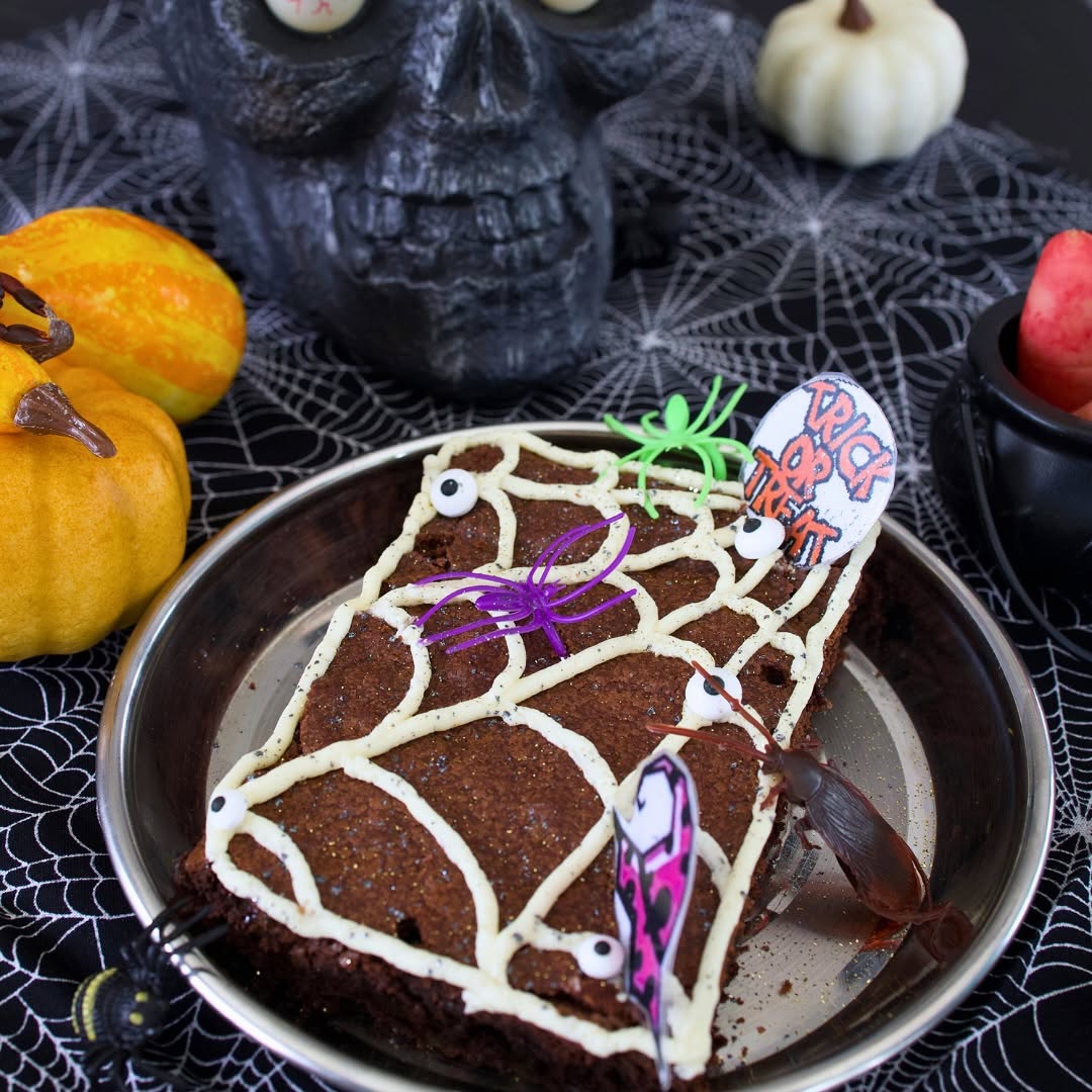 Kayman Kafe: themed food item for venue