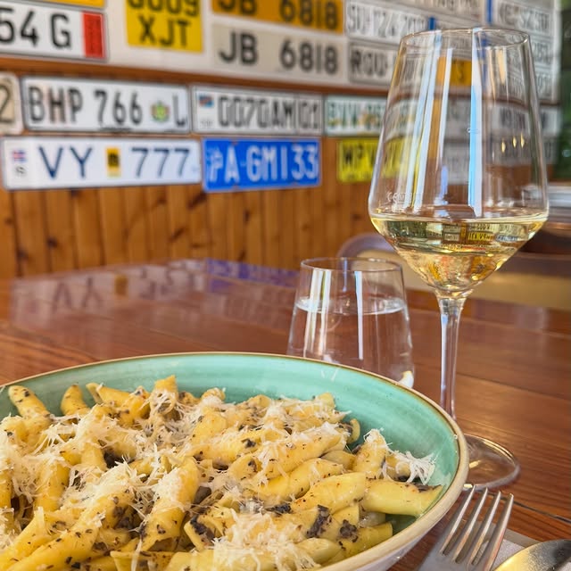 Gostilna Pri Planincu: appetizing food and nice atmosphere