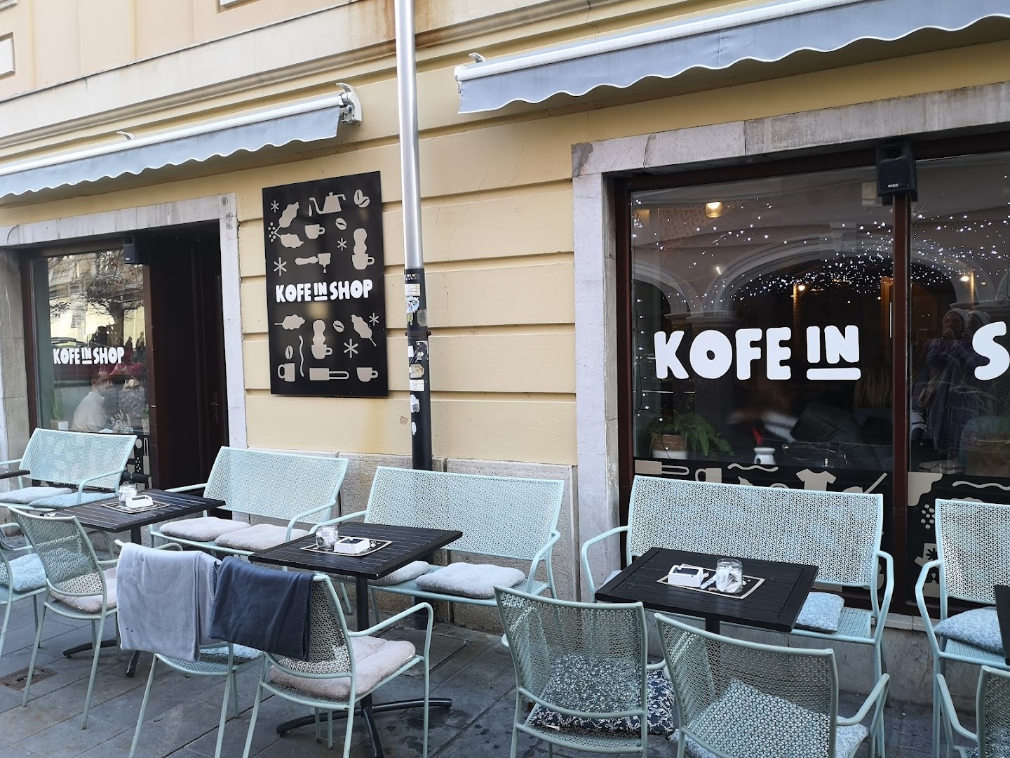 Kofe-in: clear photo of venue exterior