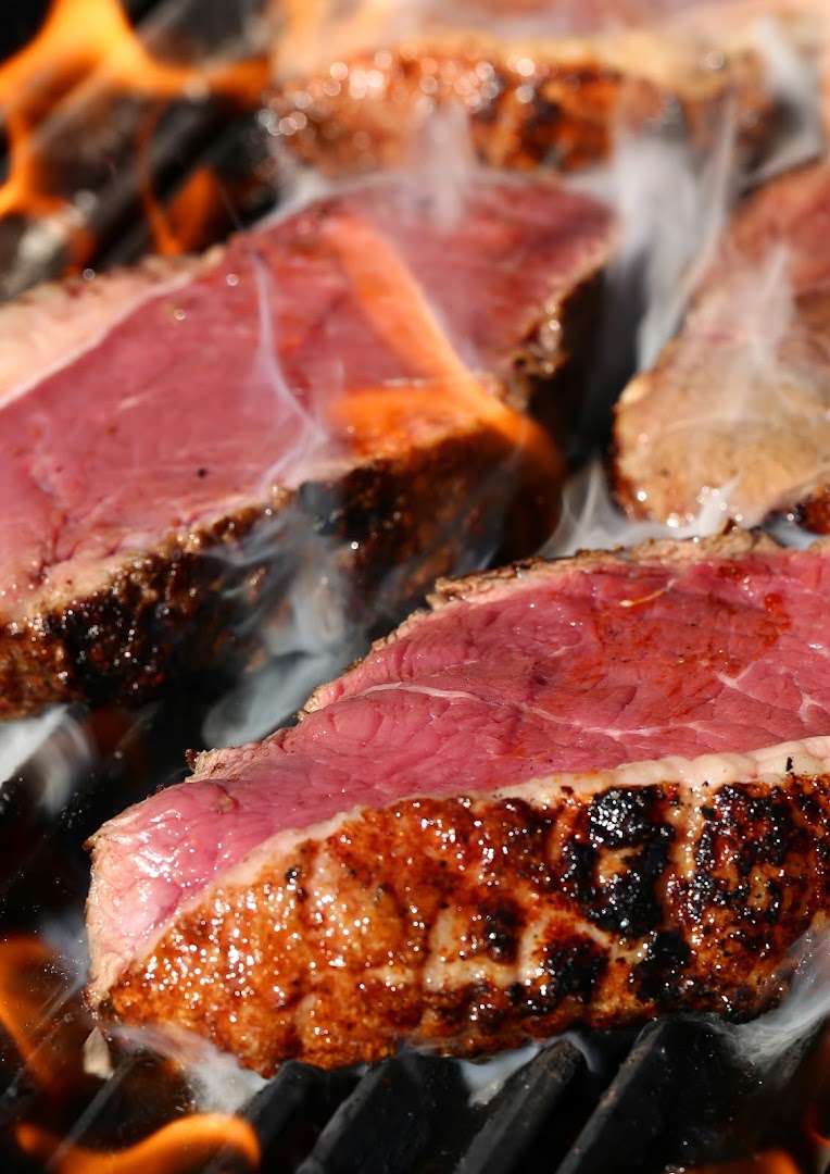 Stari pisker: appetizing high-quality food photography