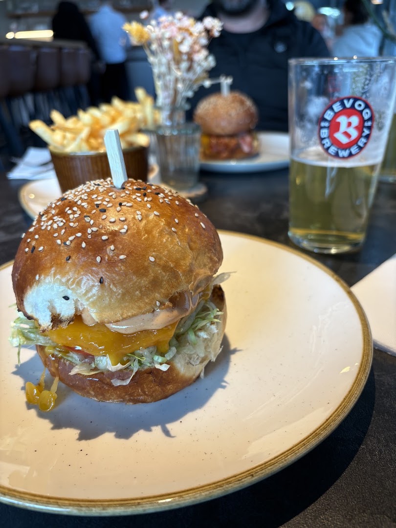 Projekt Burger: appetizing, high-quality food photography