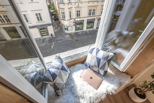 Bloom Hotel: attractive room view and atmosphere