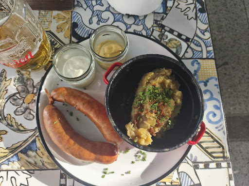 Slovenska Hiša Figovec: appetizing photo of restaurant food