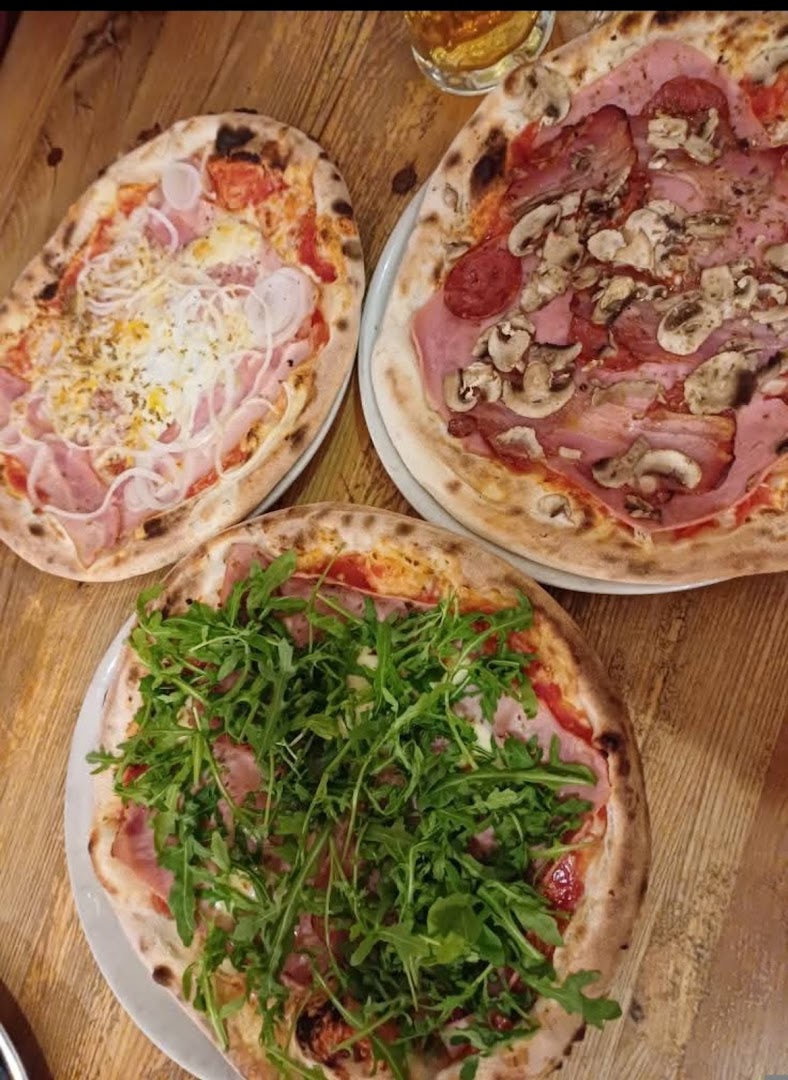 Ancora: appetizing photo of restaurant food