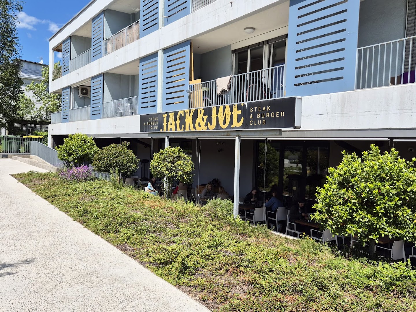 Jack & Joe Steak and Burger Club: clear exterior shot of restaurant