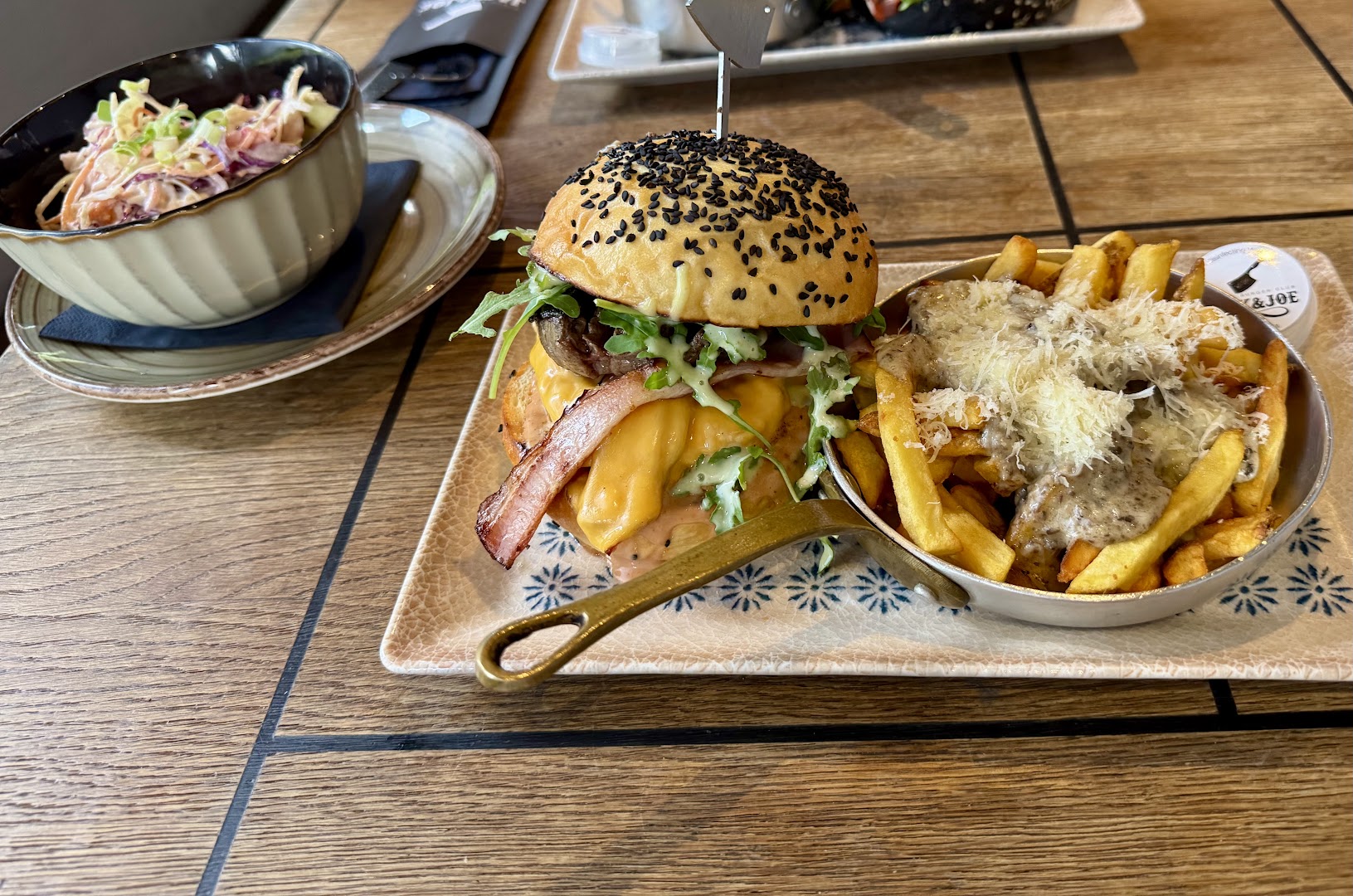 Jack & Joe Steak and Burger Club: appetizing, high-quality food photography