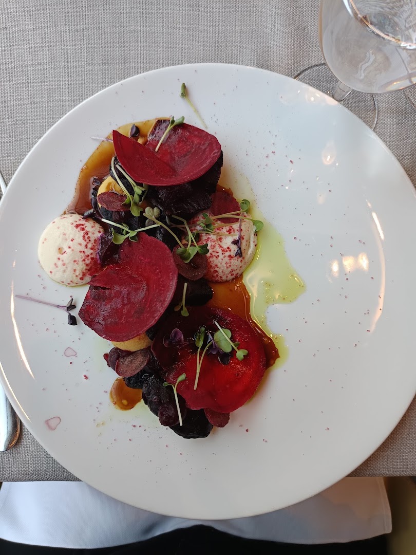 Restavracija Sedem: high quality, appetizing food presentation