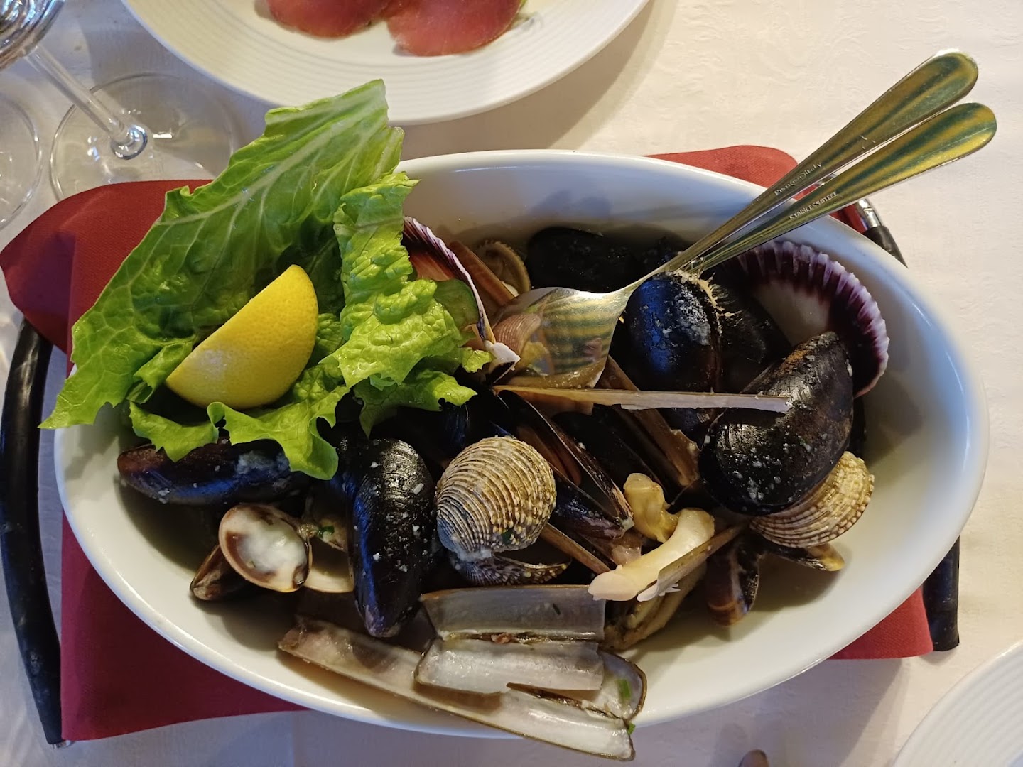 Pavel: appetizing photo of seafood dish