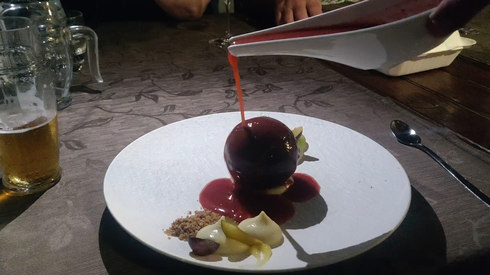 Gostilna Ribič: appetizing food presentation and action
