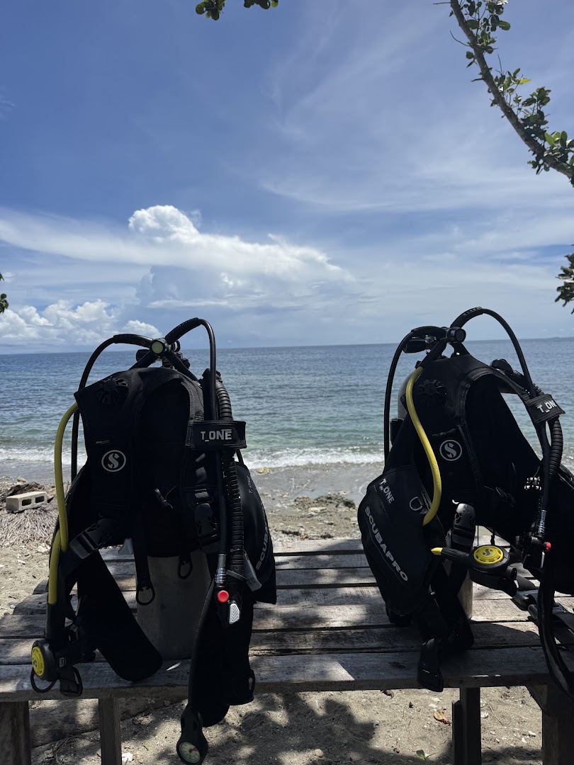 Emperor Divers Honiara: diving equipment and location