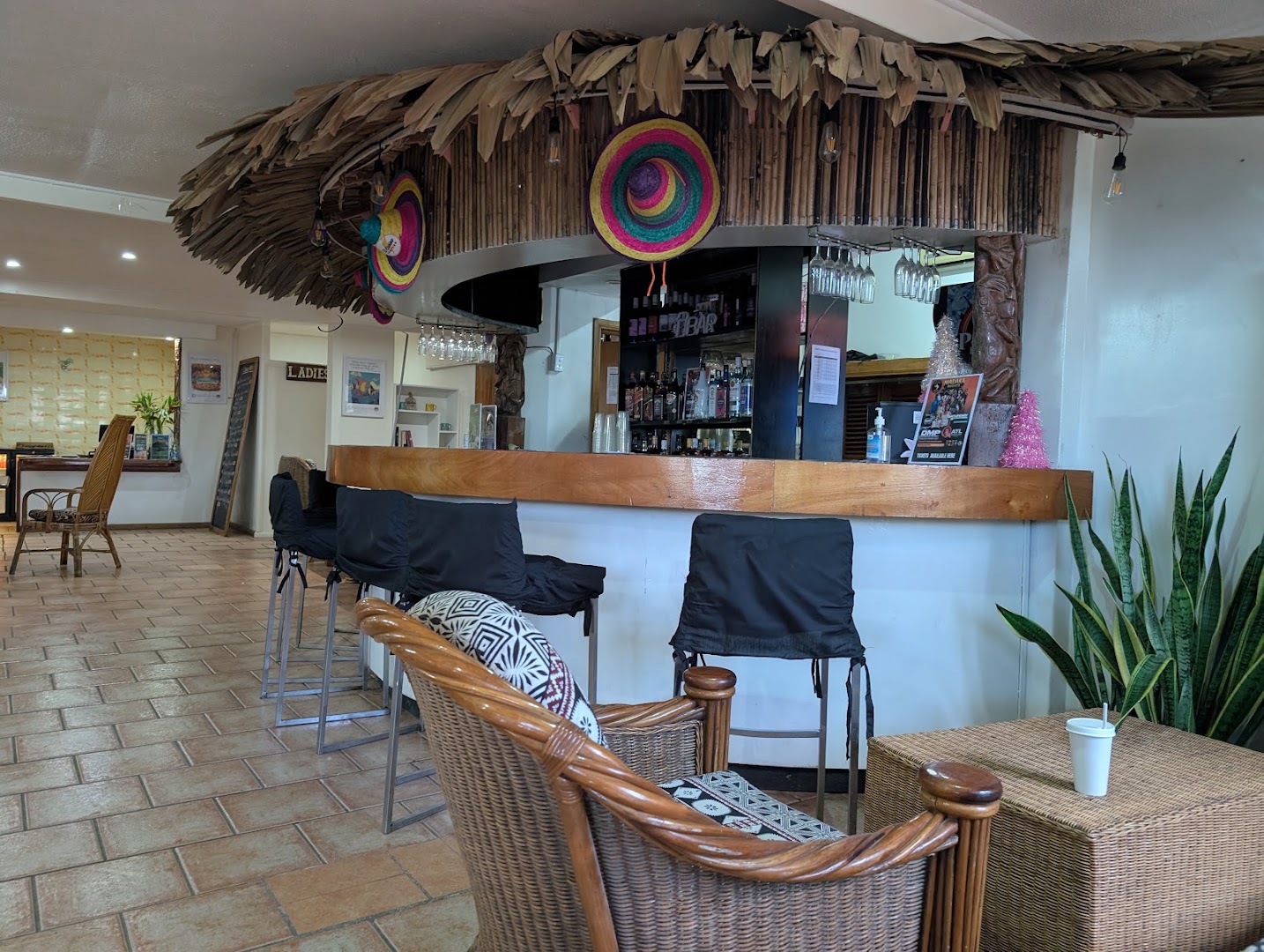 Troppo Bar & Kitchen: clear shot of venue interior