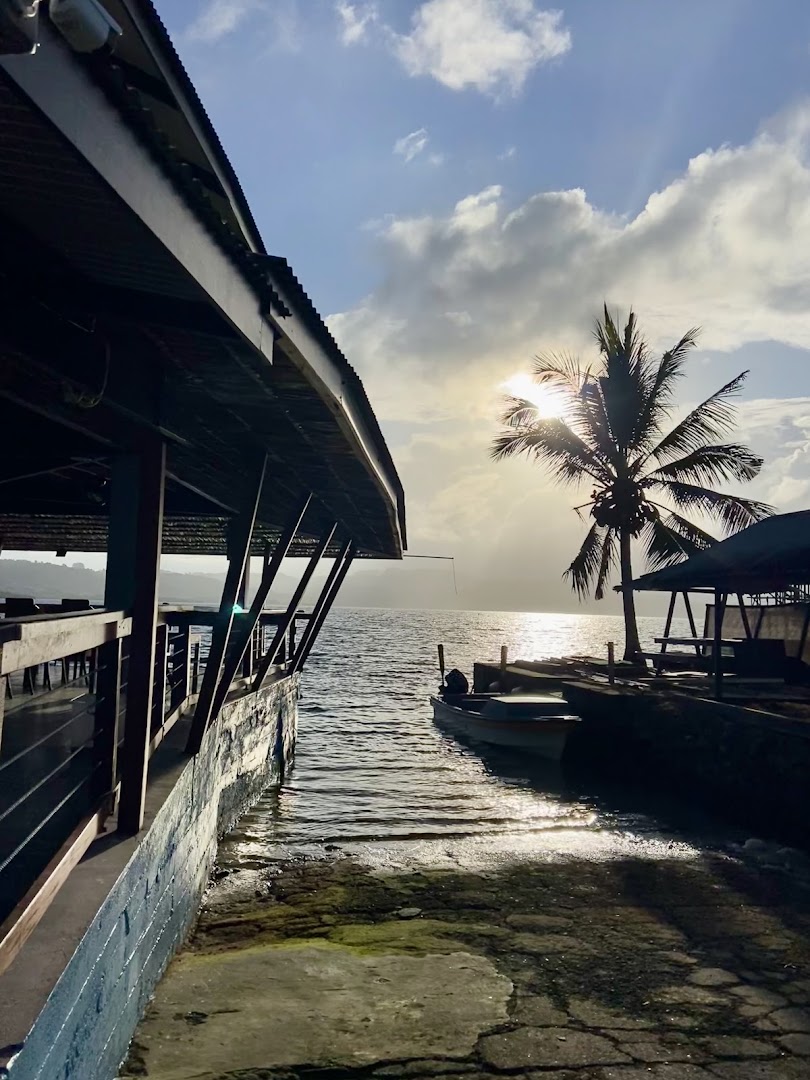 Raiders Hotel & Dive: beautiful atmospheric shot of venue