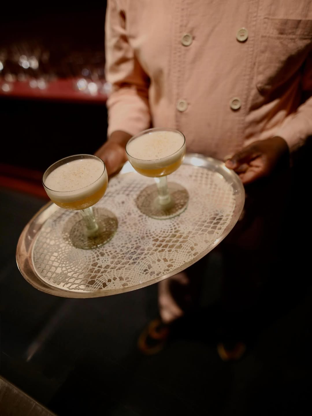 Akra Bar: professional photo of served drinks