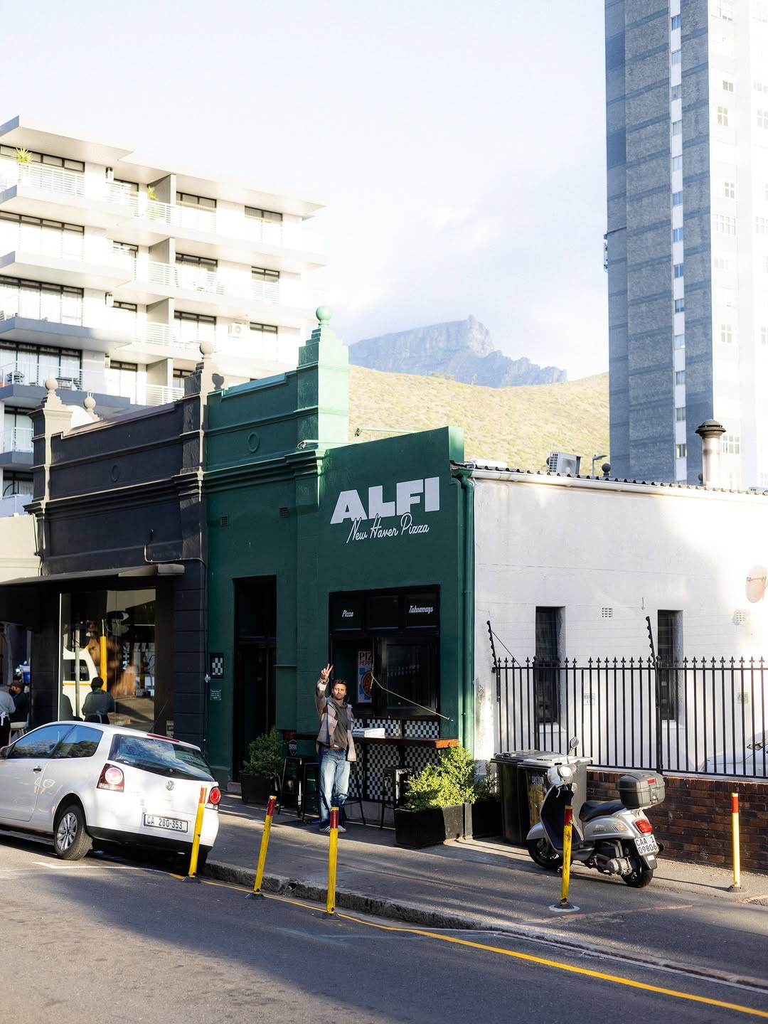 Alfi Pizza: clear exterior shot of venue